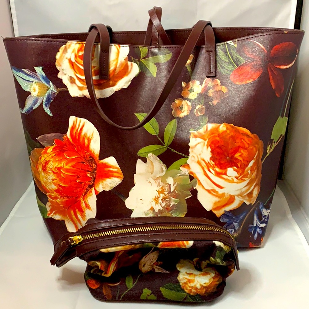 Indigo tote bag with cosmetic pouch